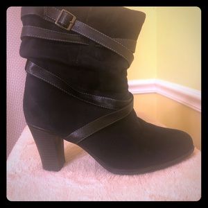 Avenue low calf boot